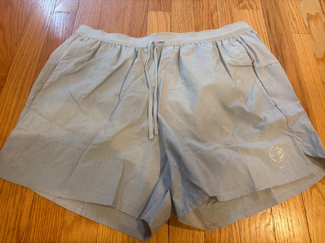 Nike Stride 5” Running Shorts Men’s Small,Medium or Large New W Tags