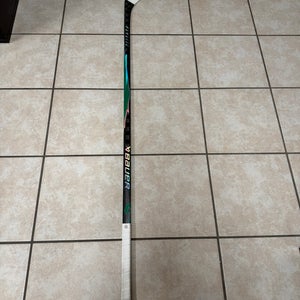 Bourque Senior Bauer Twitch Right Handed Hockey Stick 77 Flex (New)