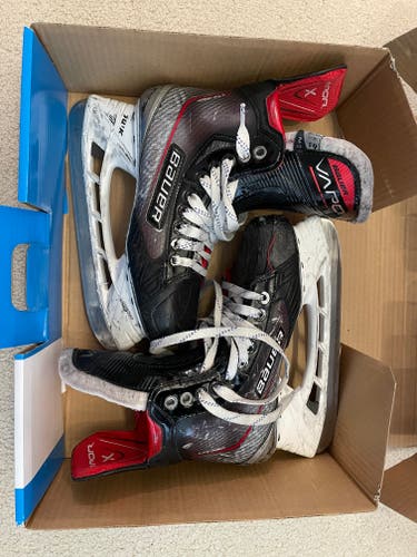 Bauer LTX Pro+ Hockey Skates Regular Width 6.5 (Used)