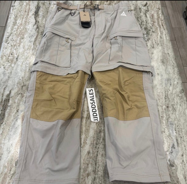 Nike ACG Smith Summit Convertible Cargo Pants Beige FN0428-009 Men’s Sz M NWT
New With Tags