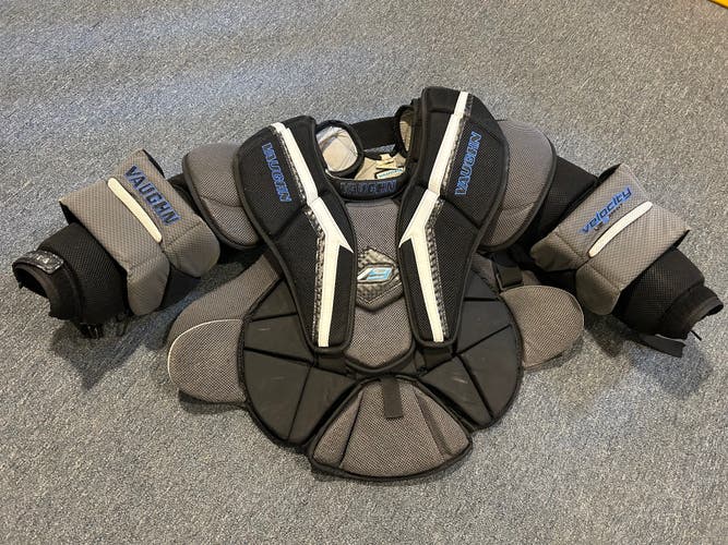 Medium Vaughn Velocity V9 Goalie Chest Protector (Used)