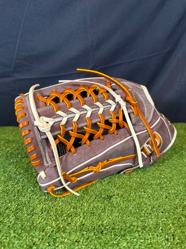 2025 Wilson A2000 T125 12.5” LH Outfield Fastpitch Softball Glove (New)