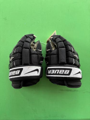 Black Senior Bauer NBHPRO Gloves 13"