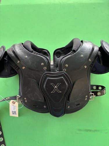 Xenith Fly Shoulder Pads | Youth Large