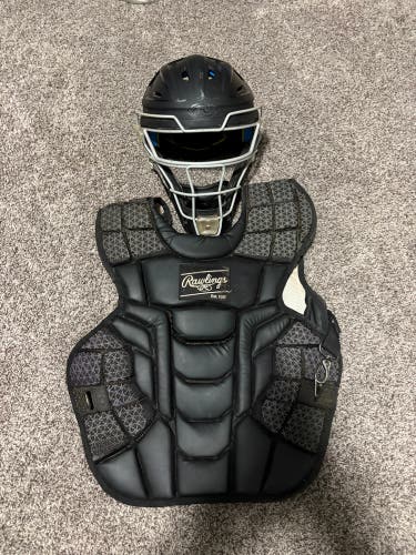 Black Rawlings Mach Catcher's Set (Used)