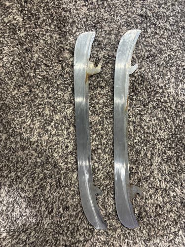 CCM Step Steel 238 mm (New)