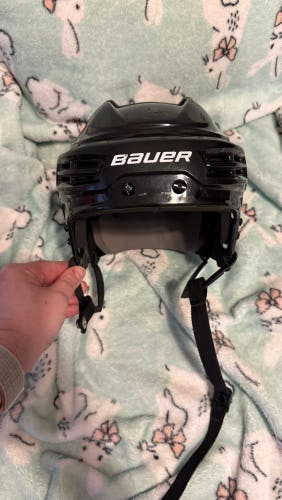 Medium Bauer Helmet (New)