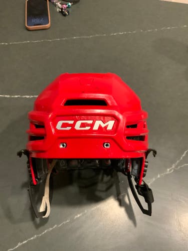 Medium CCM Tacks 920 Helmet (Used)
