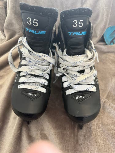 2023 True SVH Goalie skate -9