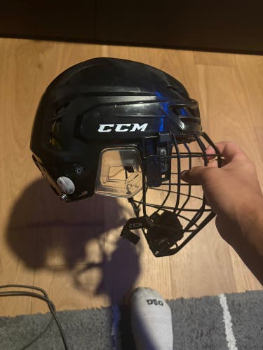 Medium CCM Tacks 310 Helmet WITH cage