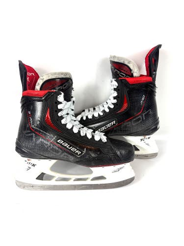 Bauer Vapor 3X Pro Hockey Skates Regular Width 9 (Used)