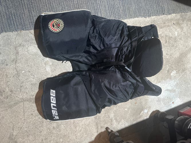 Youth Medium Bauer Custom Pro Hockey Pants Pro Stock (Used)