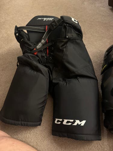 Junior Medium CCM Jet Speed FT 475 Hockey Pants (New)