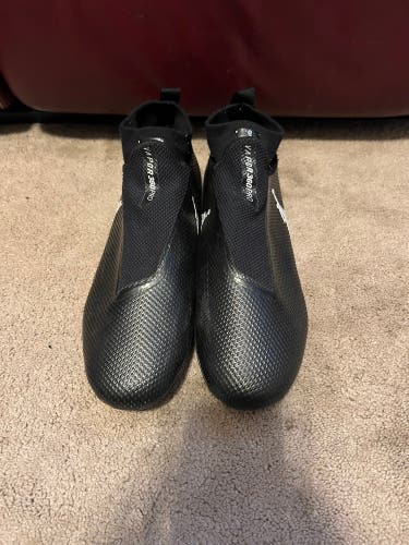 Unisex Size M 11.0 (W 12.0) Air Jordan Mid Top Molded Cleats (Used)