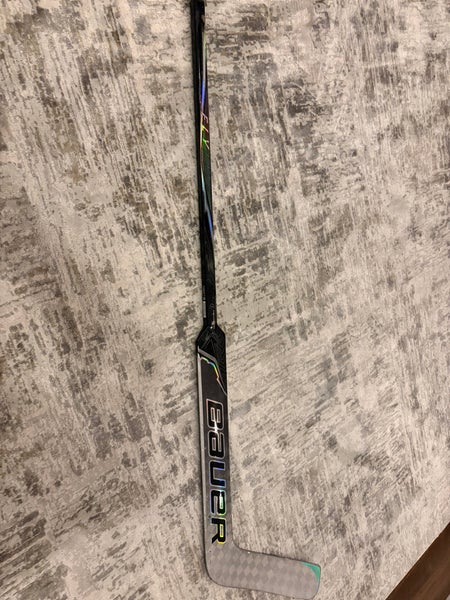 Intermediate Bauer Vapor Flylite Regular Goalie Stick 23" Paddle (Used)