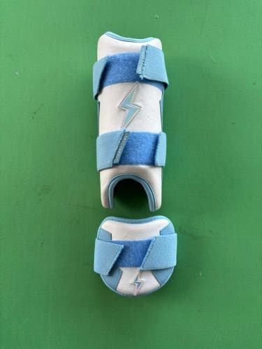 Bruce Bolt Premium Pro Youth Ankle Guard