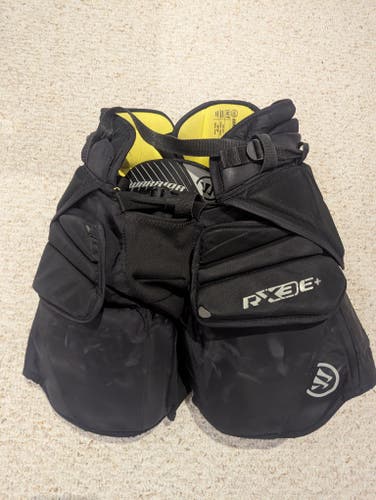 Intermediate Medium Warrior Ritual X3 E+ Hockey Goalie Pants (Used)