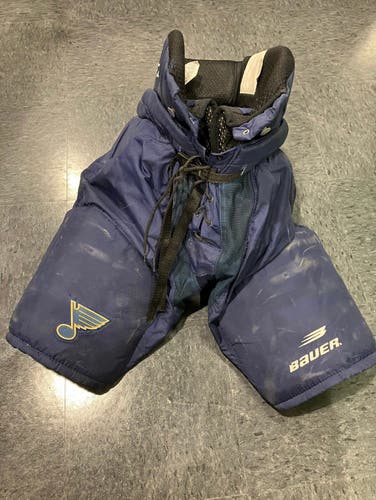 Senior Large Bauer Hockey Pants Pro Stock | St. Louis Blues (Used)