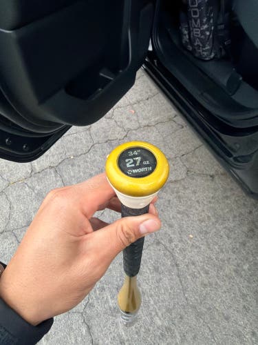 2025 Worth Bedlam Bat (-7) 27 oz 34" (Used)