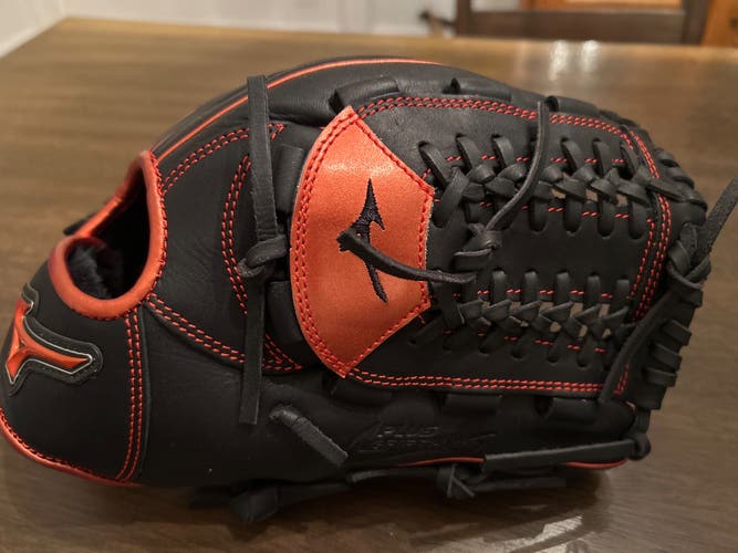 Mizuno MVP Prime Special Edition RH Infield Baseball Glove 11.75" (New)
