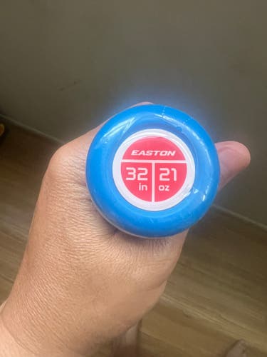 Easton Ghost Unlimited Composite Bat (-11) 21 oz 32" (New)