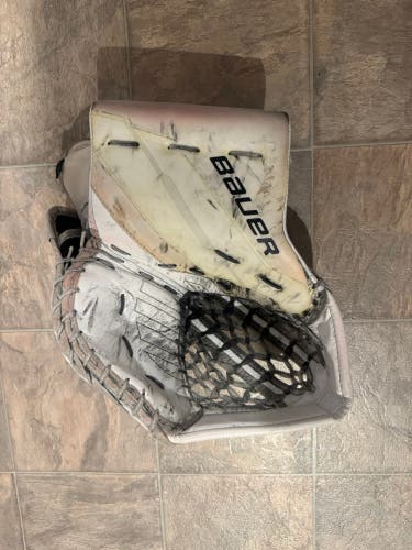Bauer Supreme Shadow Glove - Senior