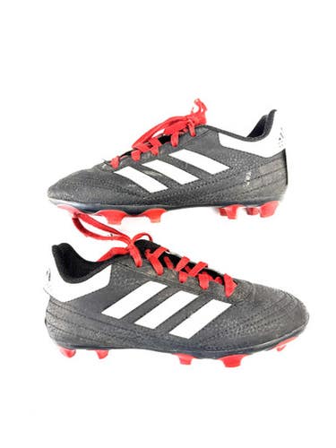 Used Adidas Soccer Cleats Black Youth 13.0 11860-S000307547