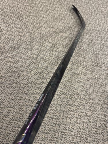 Senior True Project X Storm Right Handed Hockey Stick T92 75 Flex (New)