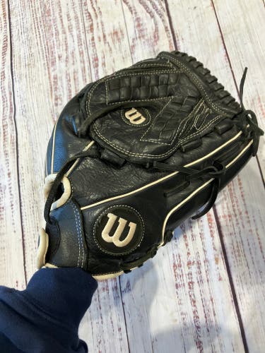 Black Wilson A500 RH Softball Glove 12.5" (Used)