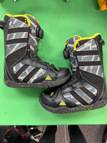 3Y (Big Kids / Youth) K2 Vandal Snowboard Boots (Used)