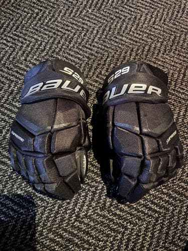 Bauer Supreme S29 Gloves 14"