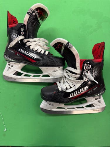 Senior Bauer Vapor X4 Hockey Skates 8 (Used)