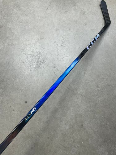 70 Flex P92M Senior CCM Jetspeed FT8 Pro Left Hand Hockey Stick Pro Stock (New)