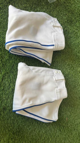 (2) Youth XL Mizuno baseball pantsBundle White/Royal Blue Piping