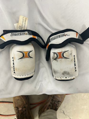 Youth Small Itech Elbow Pads (Used)