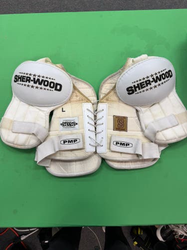 Large Senior Sher-Wood Shoulder Pads (Used)