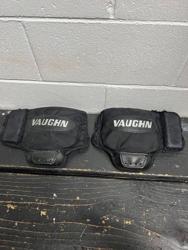 Vaughn knee pads
