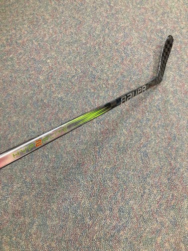 Senior Bauer Vapor Hyperlite 2 Hockey Stick Left Handed 70 Flex (Used)