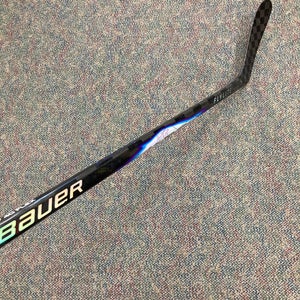 Bauer Vapor Flylite Hockey Stick | LH P28 40 Junior Flex