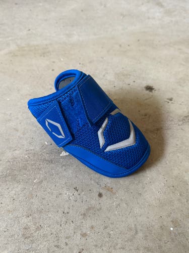 Blue Senior EvoShield Elbow Guard Elbow Protection (Used)