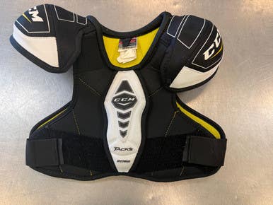Used CCM TACKS 2052 Junior Shoulder Pads MD 11339-S000201249