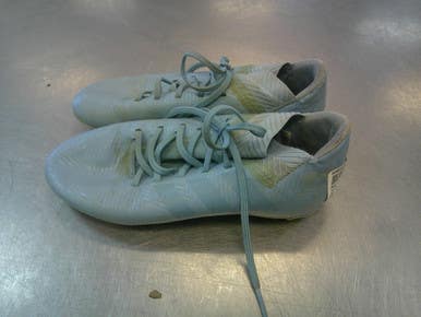 Used Adidas Soccer Cleats Carolina Blue Junior 02 11339-S000200507
