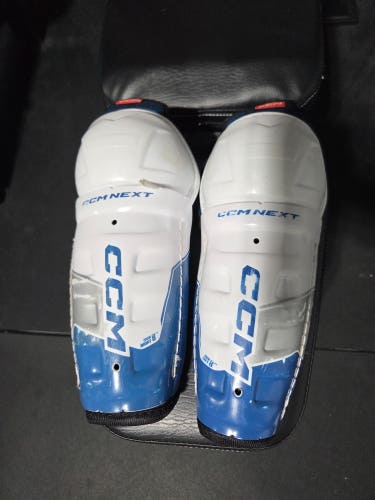 Youth CCM Next 8" Shin Pads (Used)