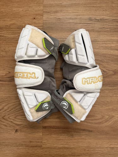 Used Large Adult Maverik Max Arm Pads