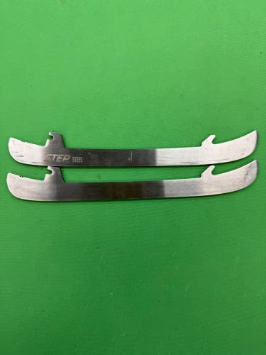 CCM Step Steel Replacement Steel Blades | 230 mm