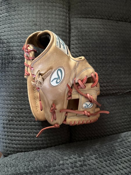 2024 Rawlings Heart of the Hide RH Infield Baseball Glove 11.5" (Used)