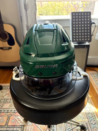 Medium Bauer Re-Akt 150 Helmet Pro Stock (Used)