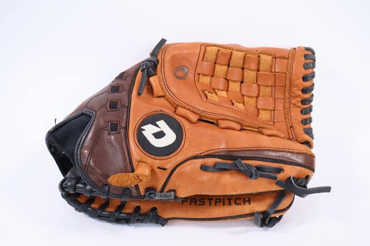 DeMarini Onyx Fastpitch 12.5 A0750 OX125 Ecco Leather Softball Glove RHT