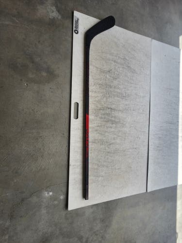 Intermediate Bauer Vapor X3.7 Right Handed Hockey Stick P92 55 Flex (Used)