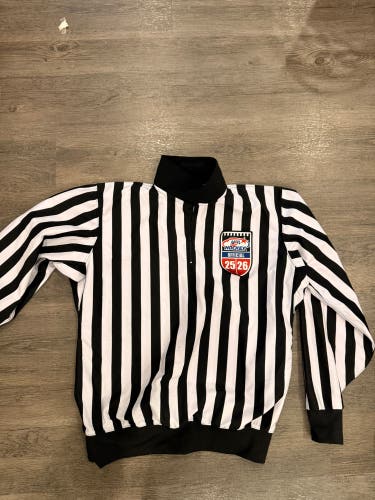 Referee (Used)